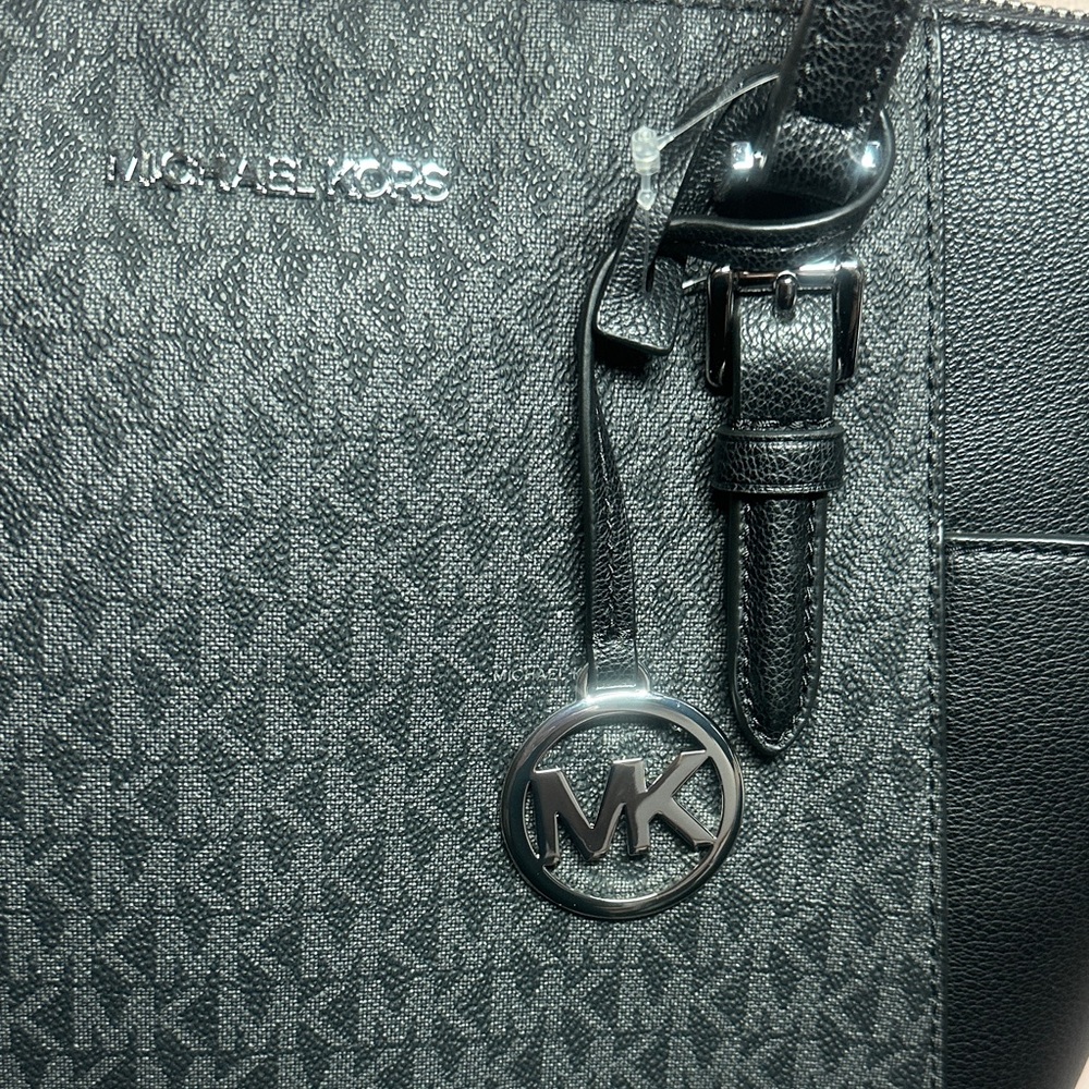 NWT Michael Kors Black Tote Bag - Picture 2 of 8